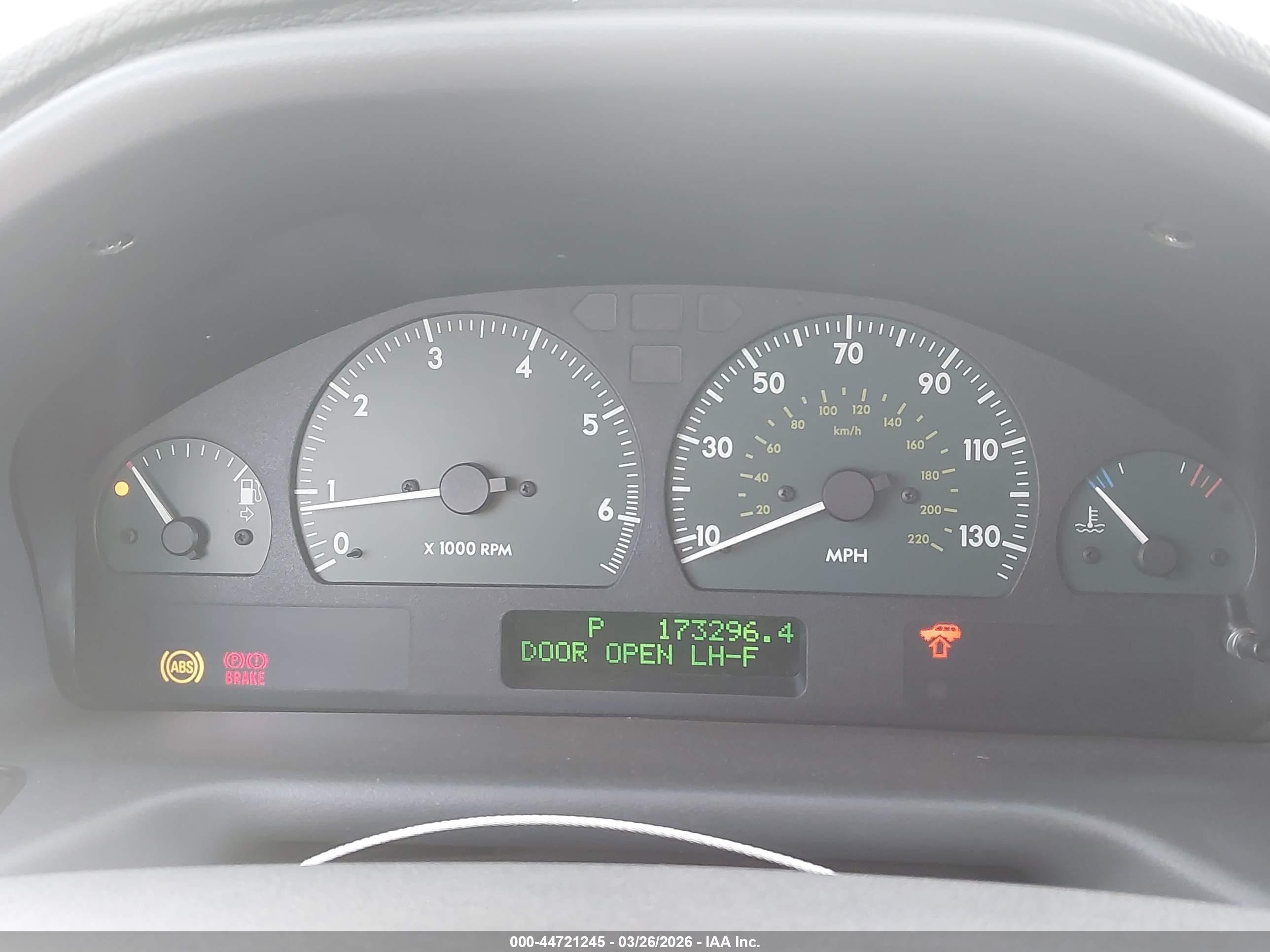 2002 Land Rover Range Rover 4.6 Hse Green vin: SALPM16472A462516
