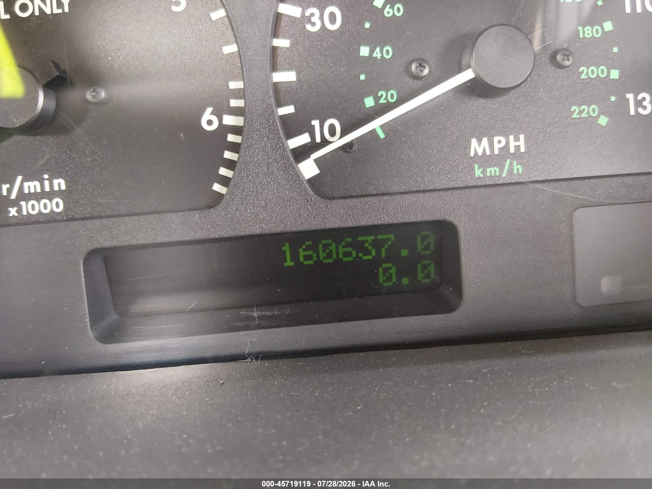 1999 Land Rover Range Rover 4.6 Hse Silver vin: SALPV1442XA421508