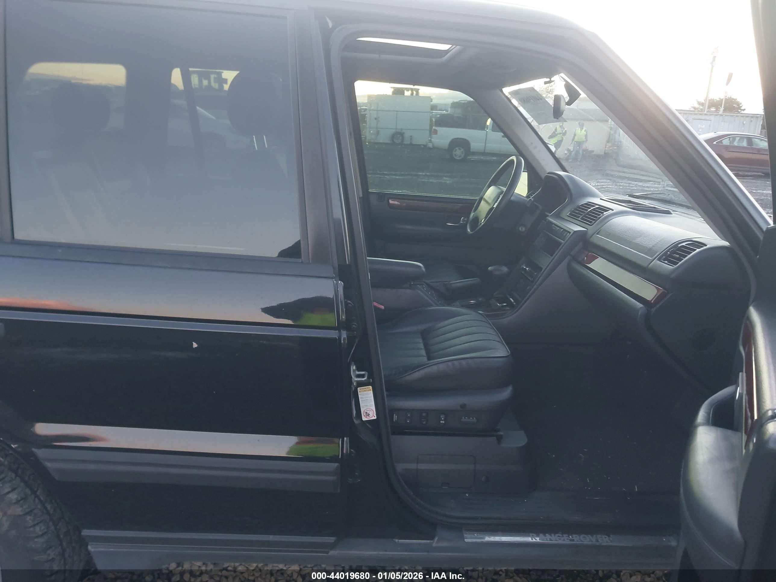 1999 Land Rover Range Rover 4.6 Hse Black vin: SALPV1446XA424797