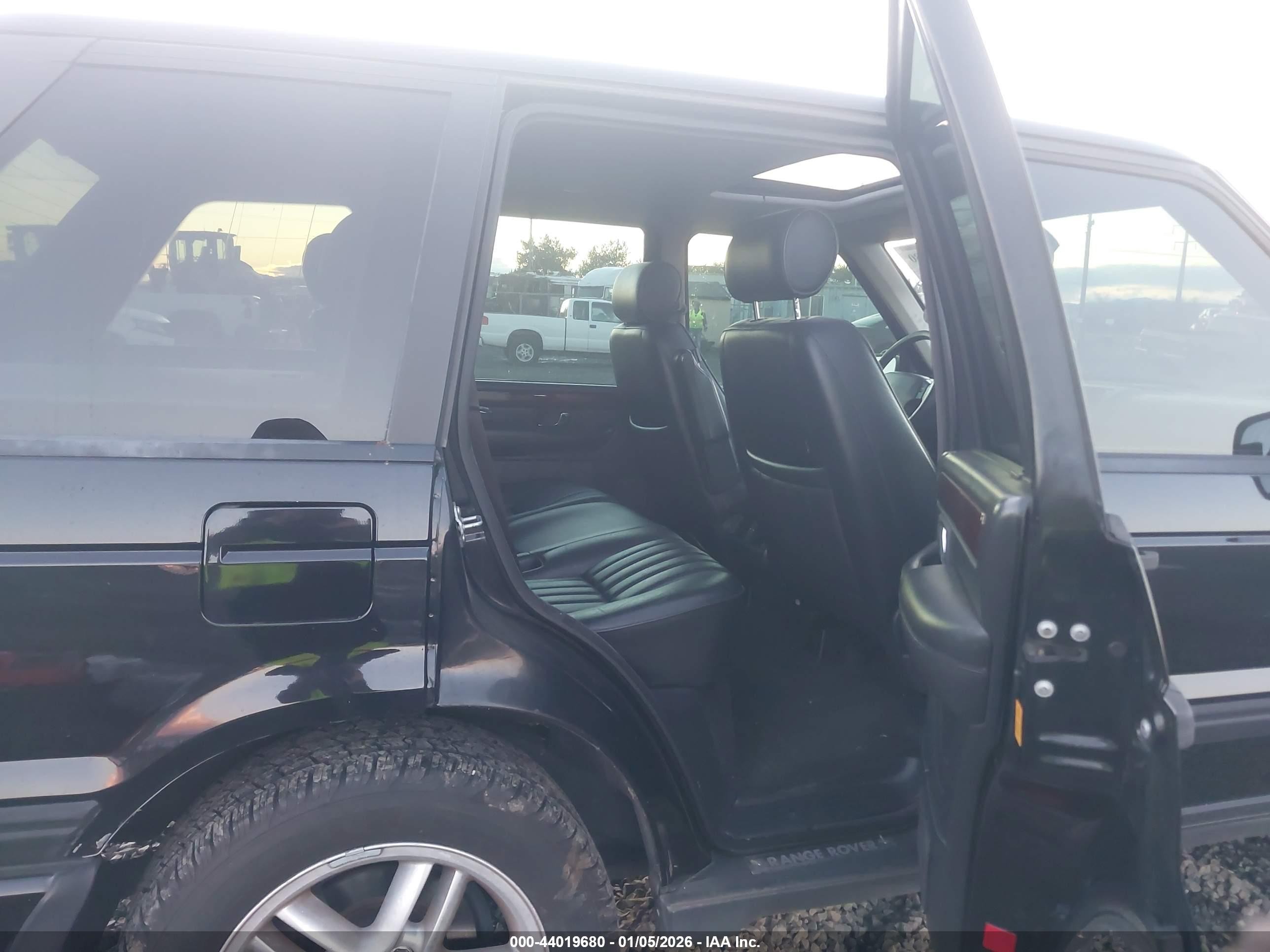 1999 Land Rover Range Rover 4.6 Hse Black vin: SALPV1446XA424797
