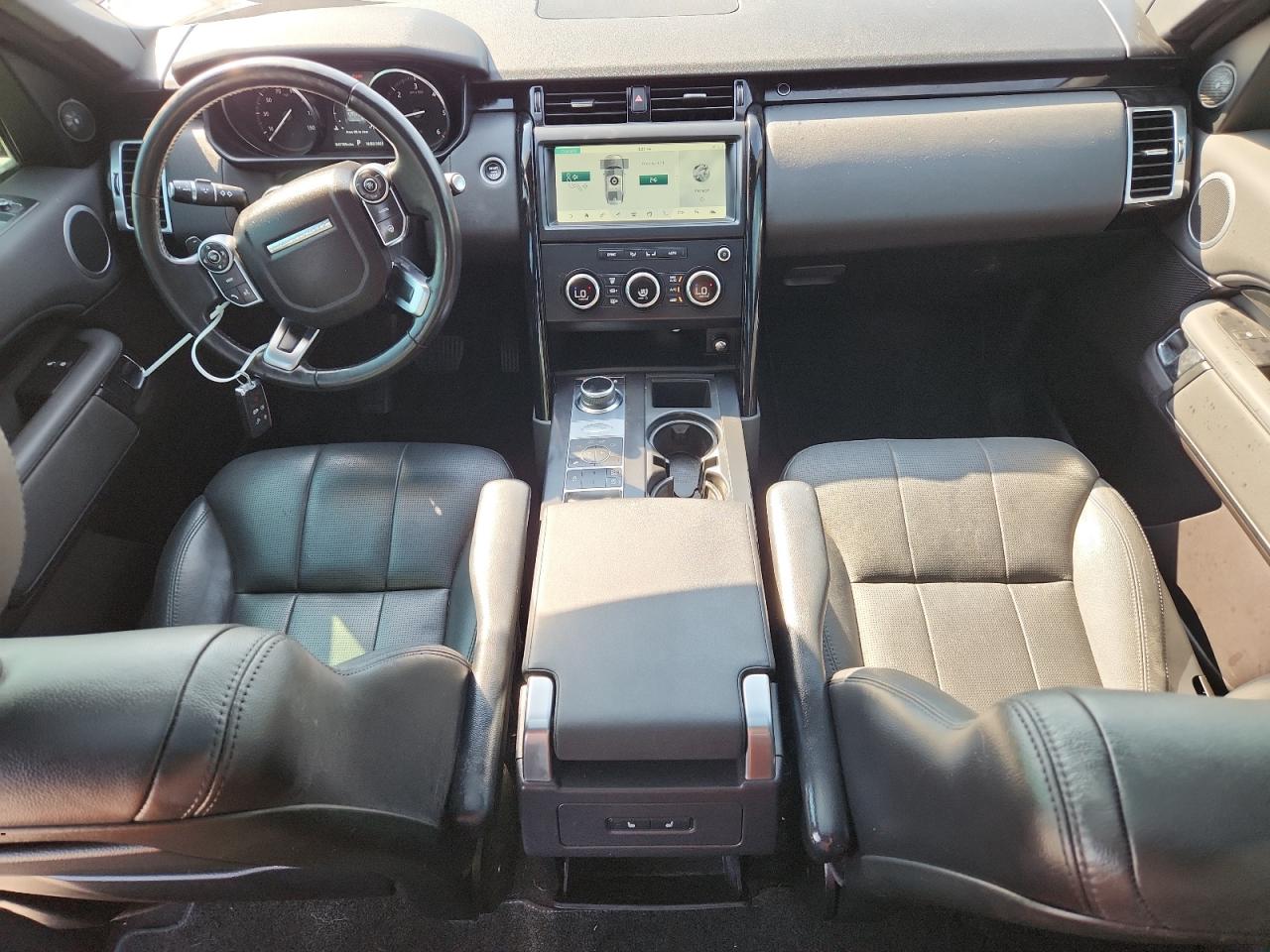 2018 Land Rover Discovery Se Black vin: SALRG2RK5JA052943