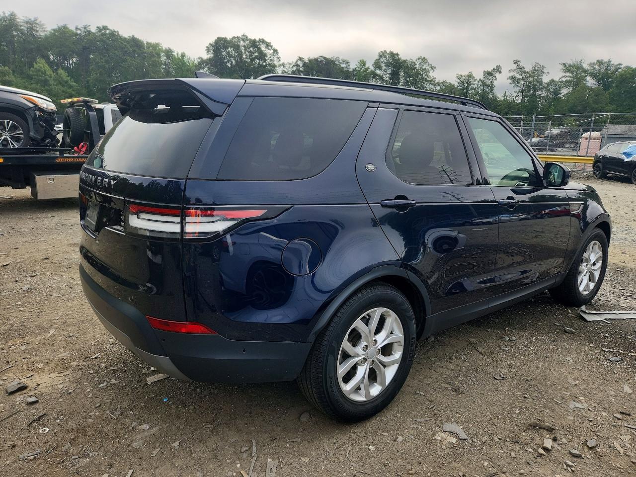2020 Land Rover Discovery Se Blue vin: SALRG2RV5L2426345