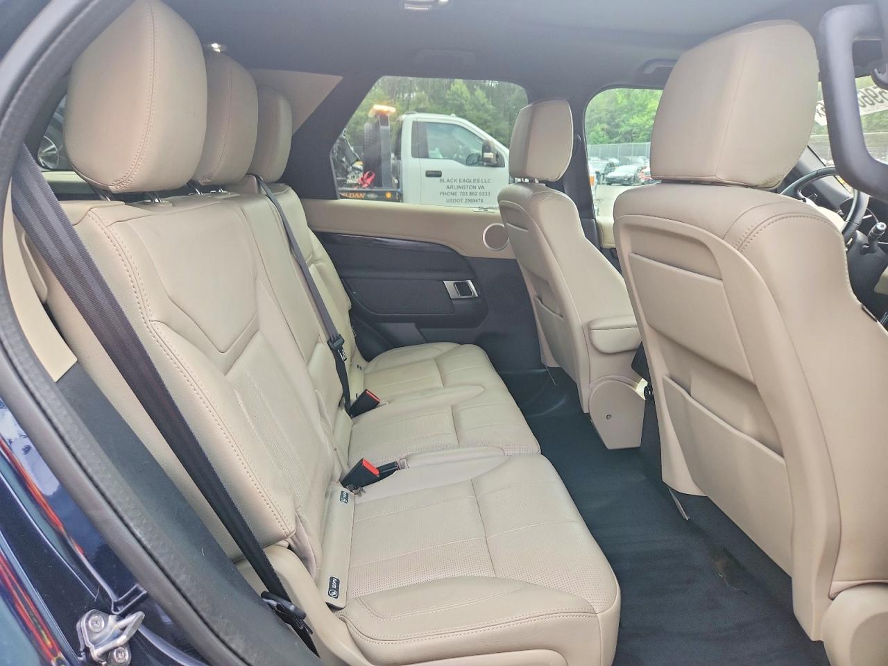 2020 Land Rover Discovery Se Blue vin: SALRG2RV5L2426345