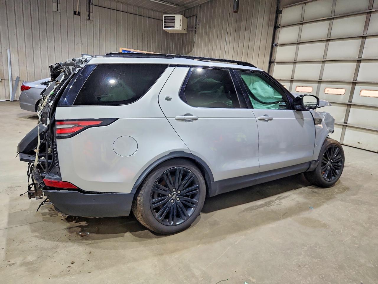 2018 Land Rover Discovery Hse Серебряный vin: SALRR2RV5JA058410