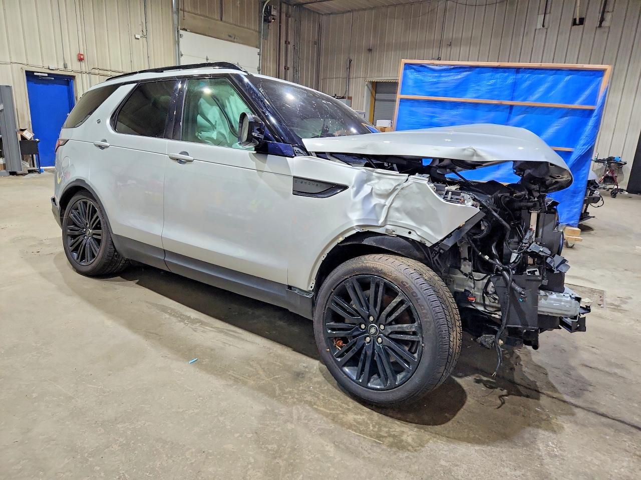 2018 Land Rover Discovery Hse Серебряный vin: SALRR2RV5JA058410