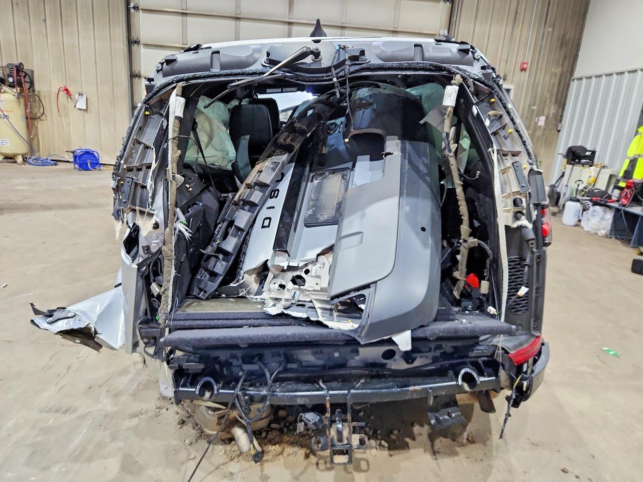 2018 Land Rover Discovery Hse Серебряный vin: SALRR2RV5JA058410