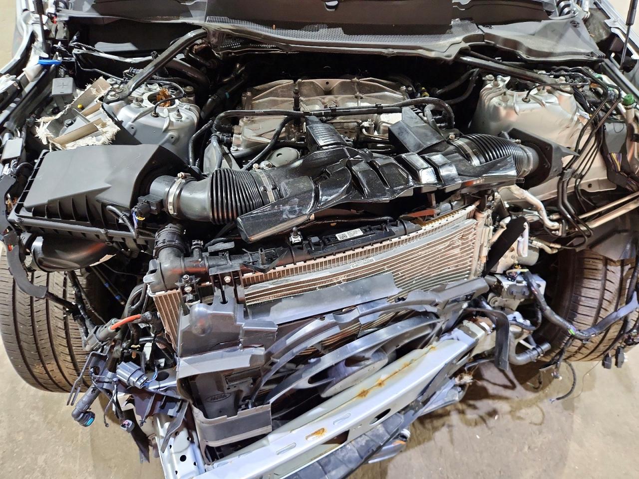2018 Land Rover Discovery Hse Серебряный vin: SALRR2RV5JA058410