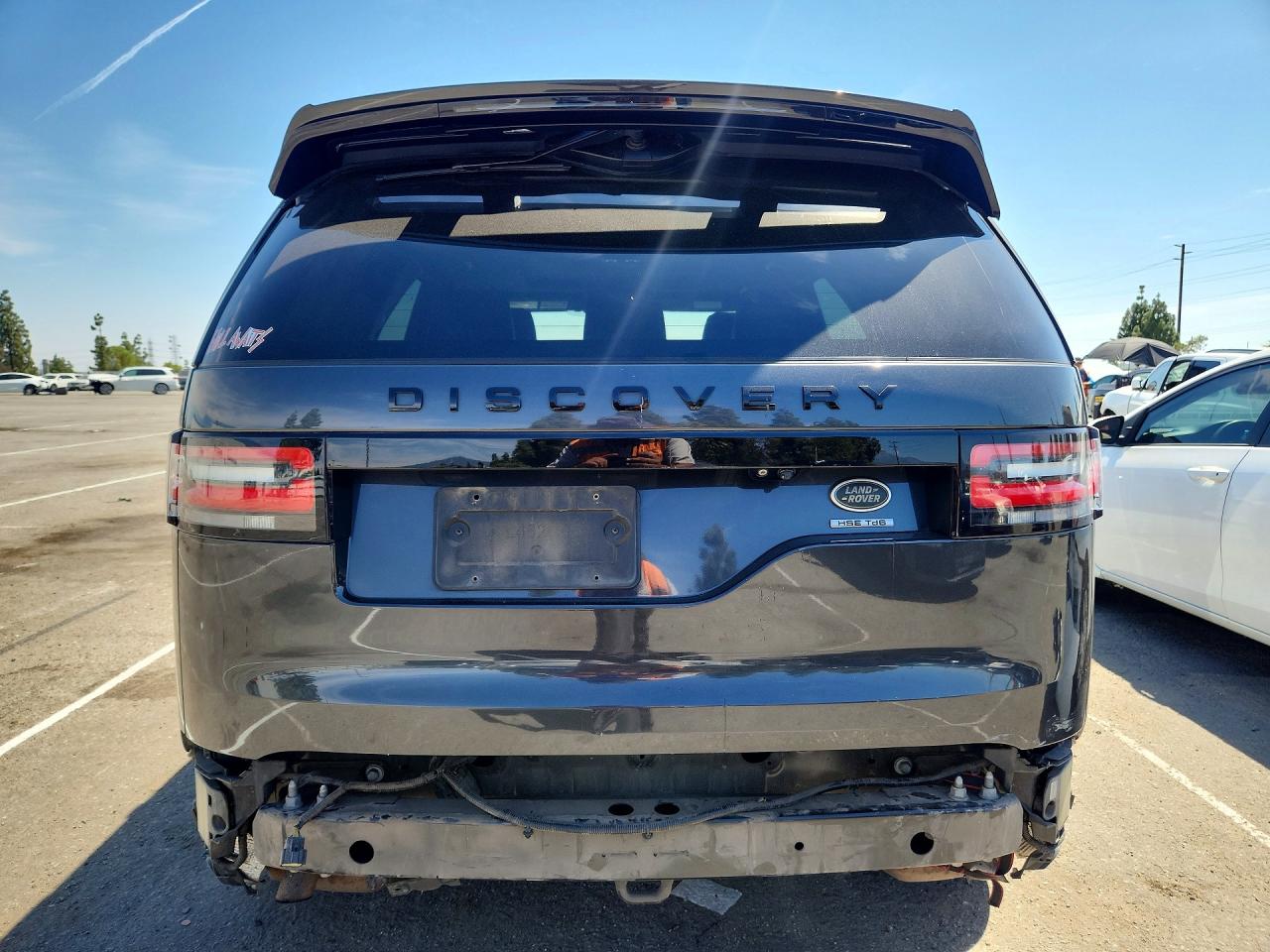 2017 Land Rover Discovery Hse Charcoal vin: SALRRBBK0HA040018