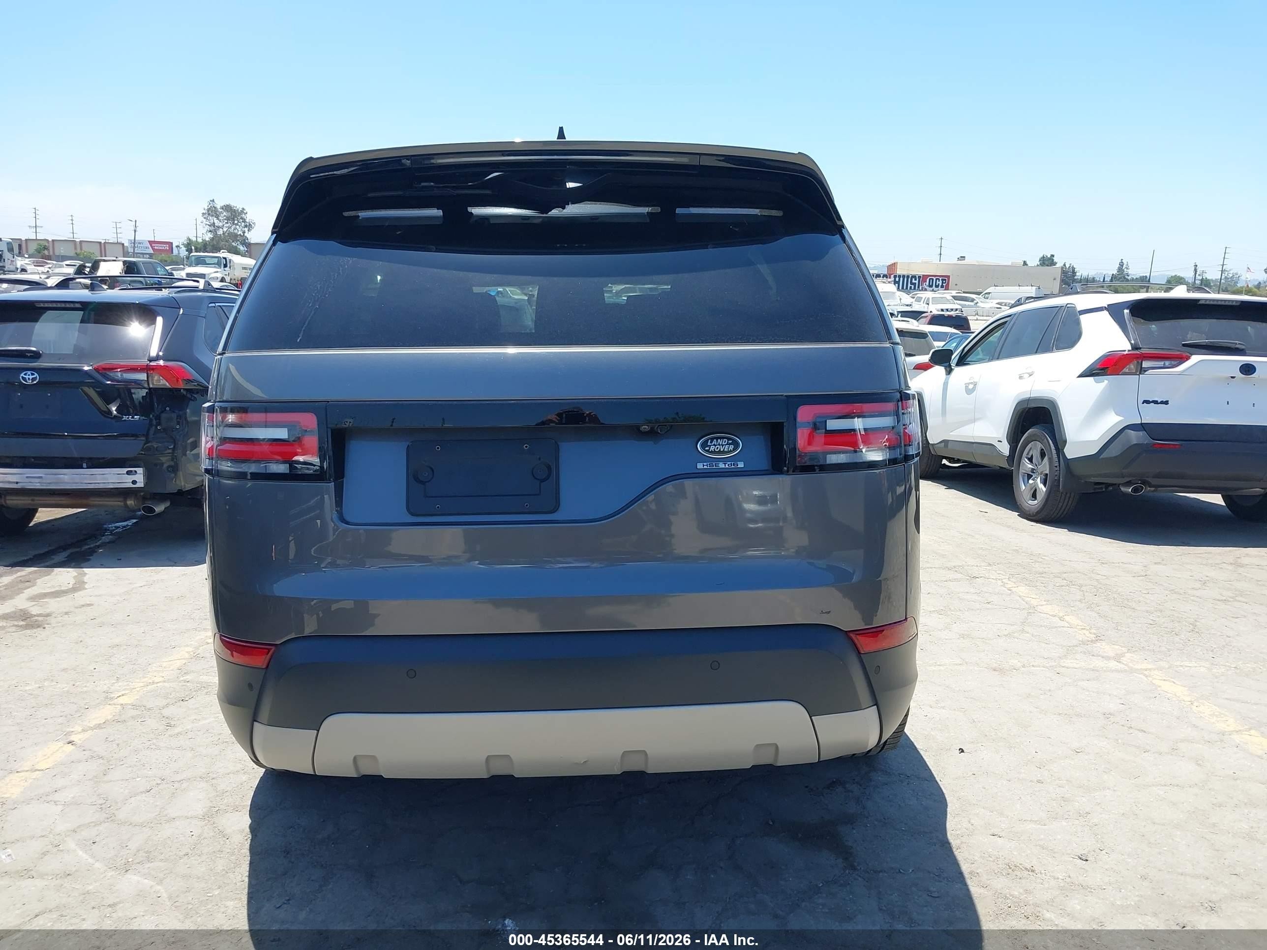2017 Land Rover Discovery Hse Gray vin: SALRRBBK6HA017374