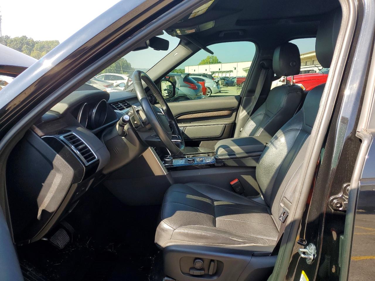 2017 Land Rover Discovery Hse Black vin: SALRRBBV1HA011217