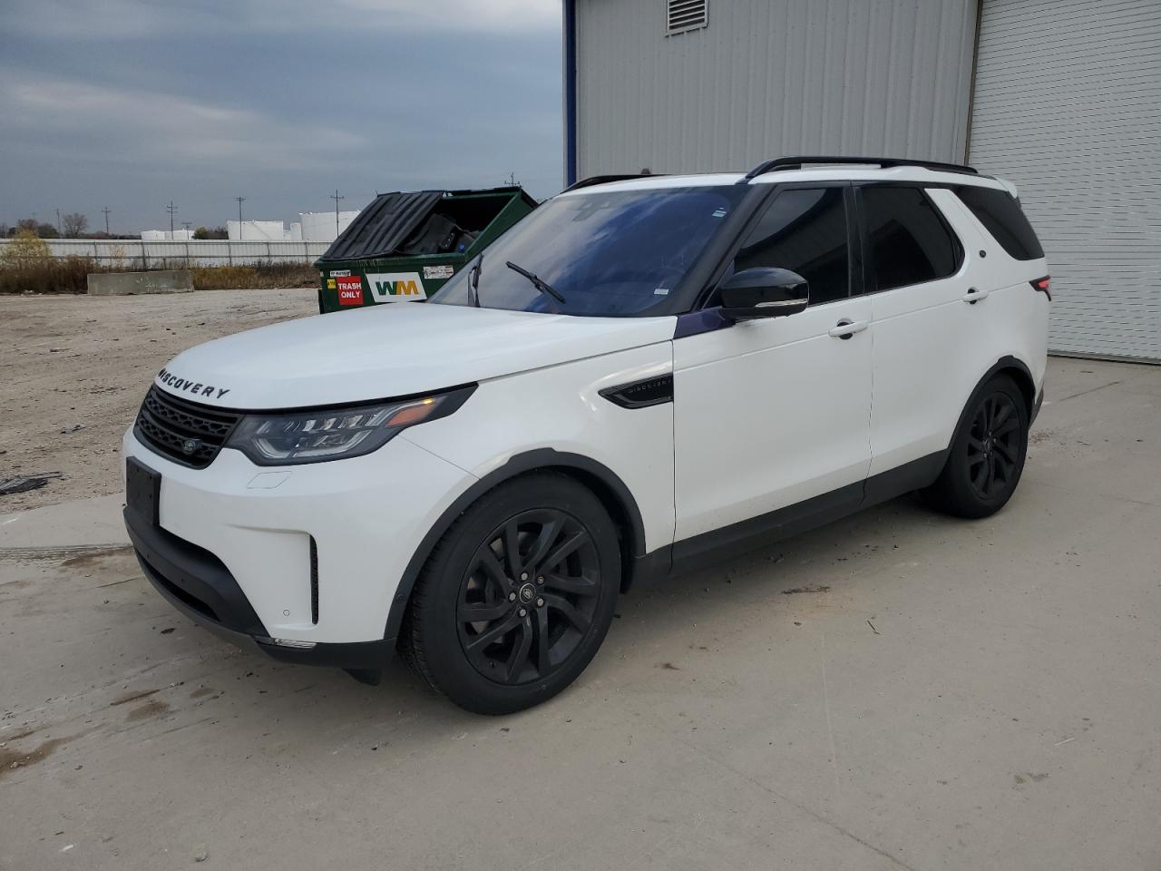 SALRRBBV3HA045823