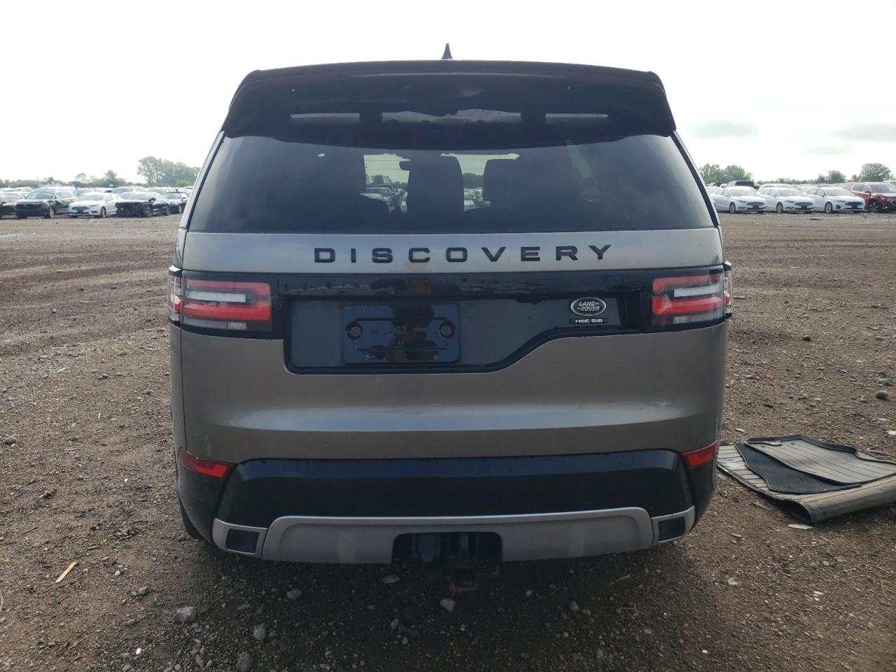 2018 Land Rover Discovery Hse Luxury Gray vin: SALRT2RV5JA055587