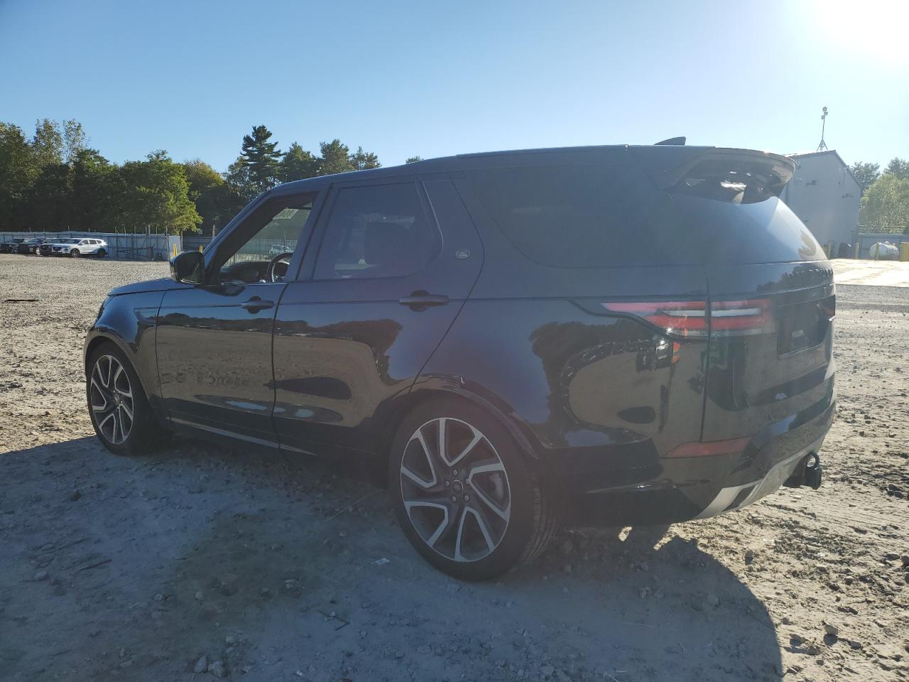 2018 Land Rover Discovery Hse Luxury Черный vin: SALRT2RV5JA065150