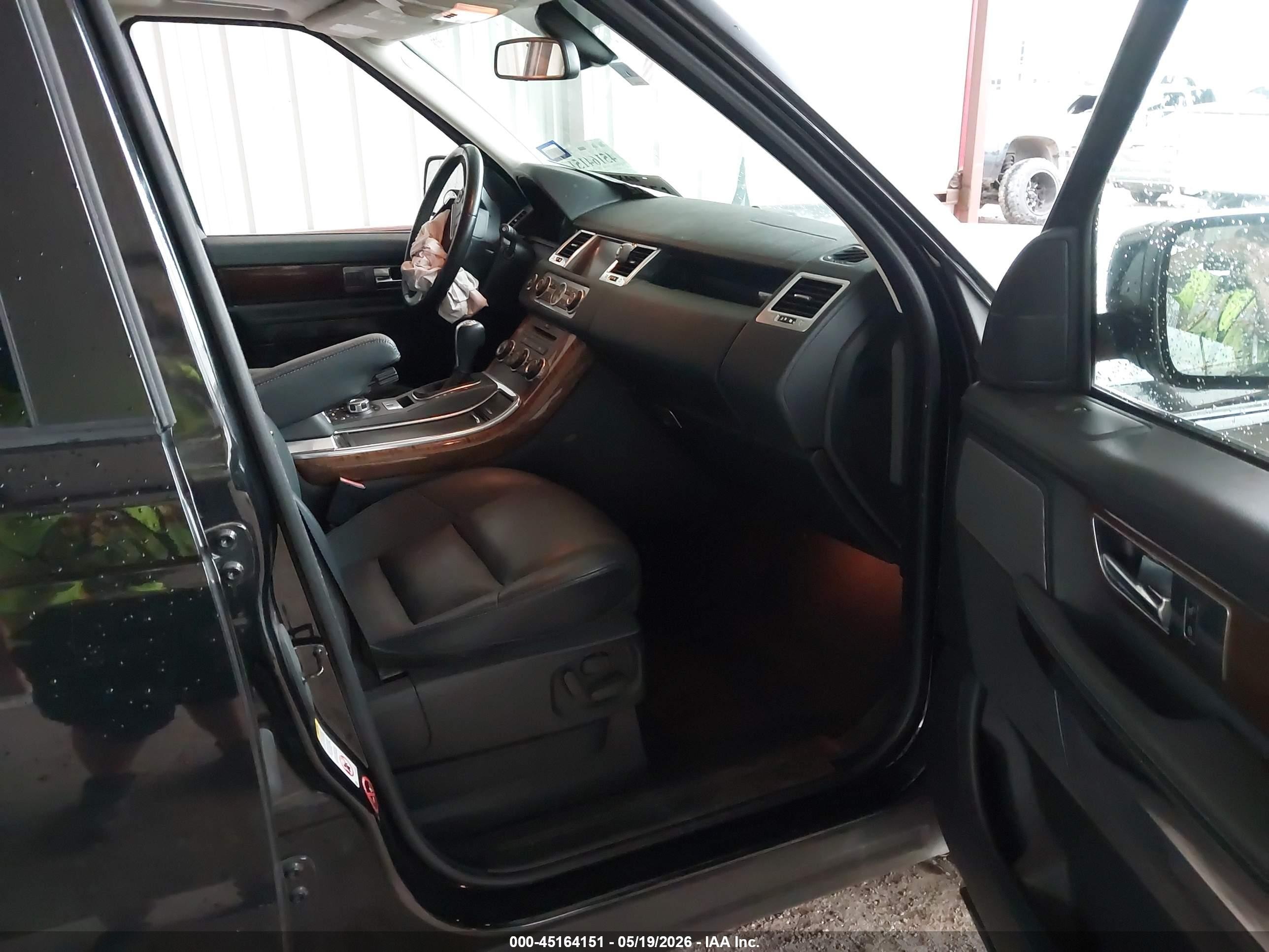 2011 Land Rover Range Rover Sport Hse Black vin: SALSF2D40BA703247