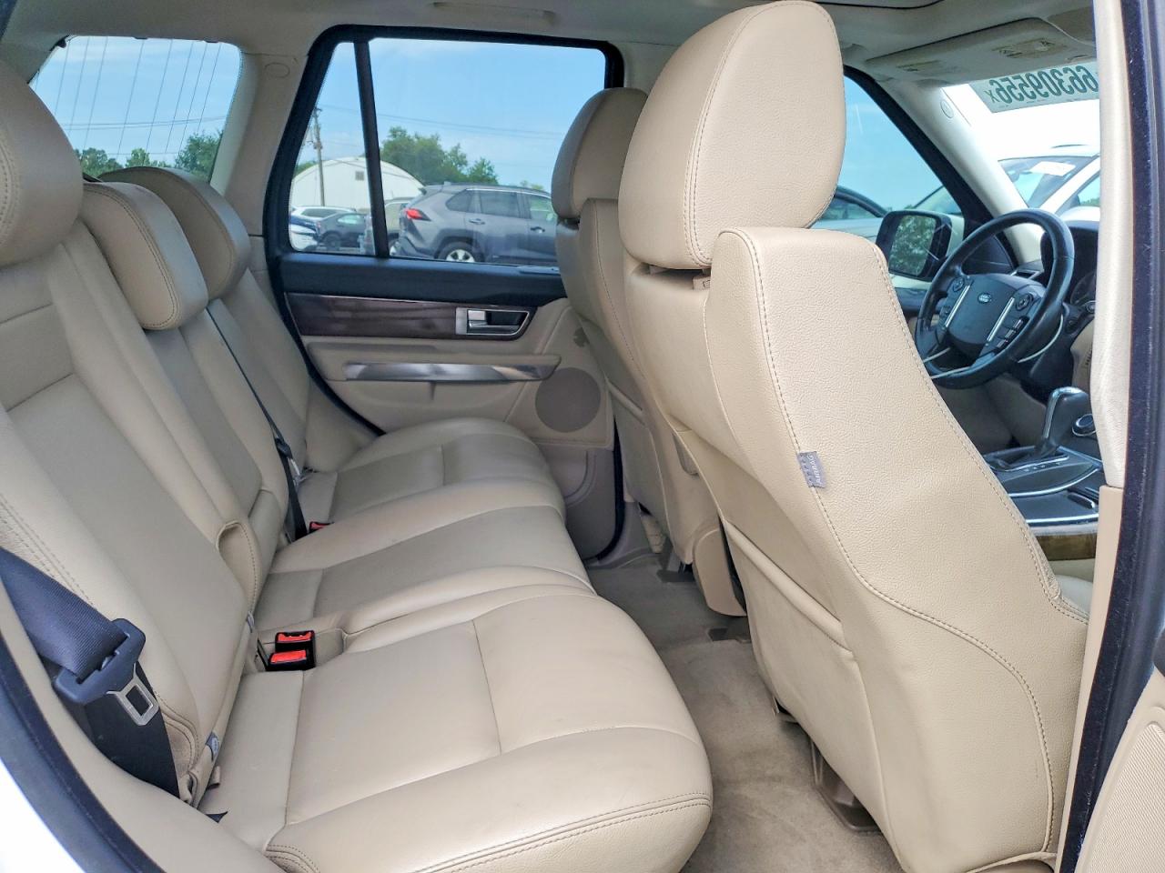 2011 Land Rover Range Rover Sport Hse White vin: SALSF2D41BA707503