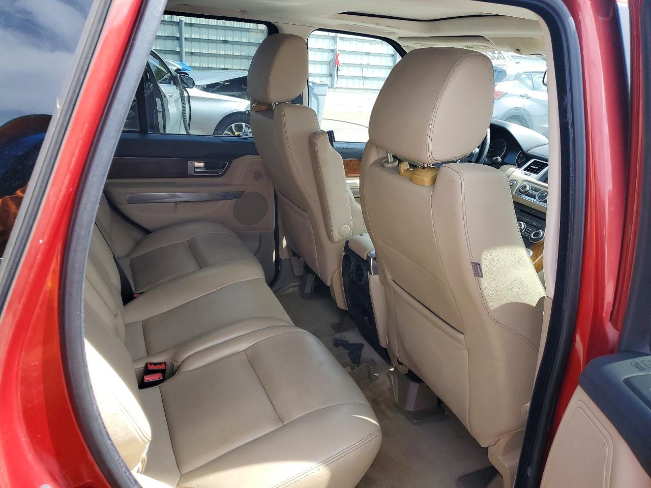 2011 Land Rover Range Rover Sport Hse Orange vin: SALSF2D42BA700415