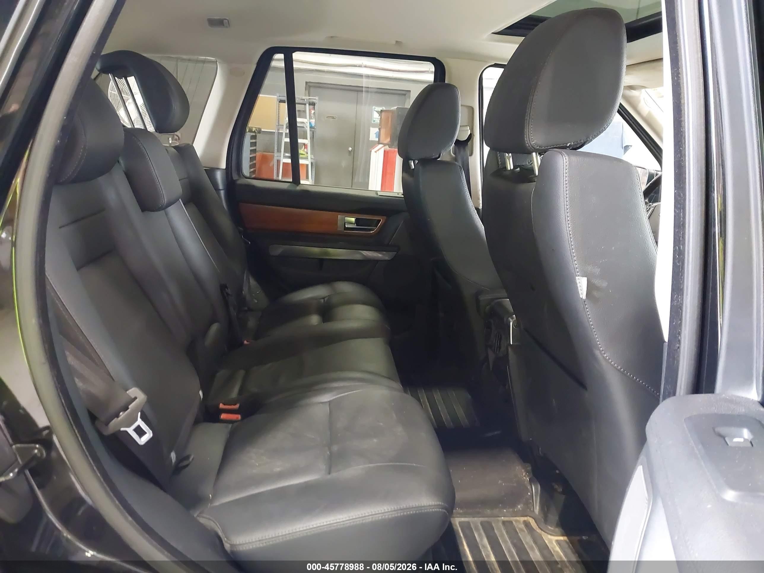 2011 Land Rover Range Rover Sport Hse Black vin: SALSF2D43BA289431