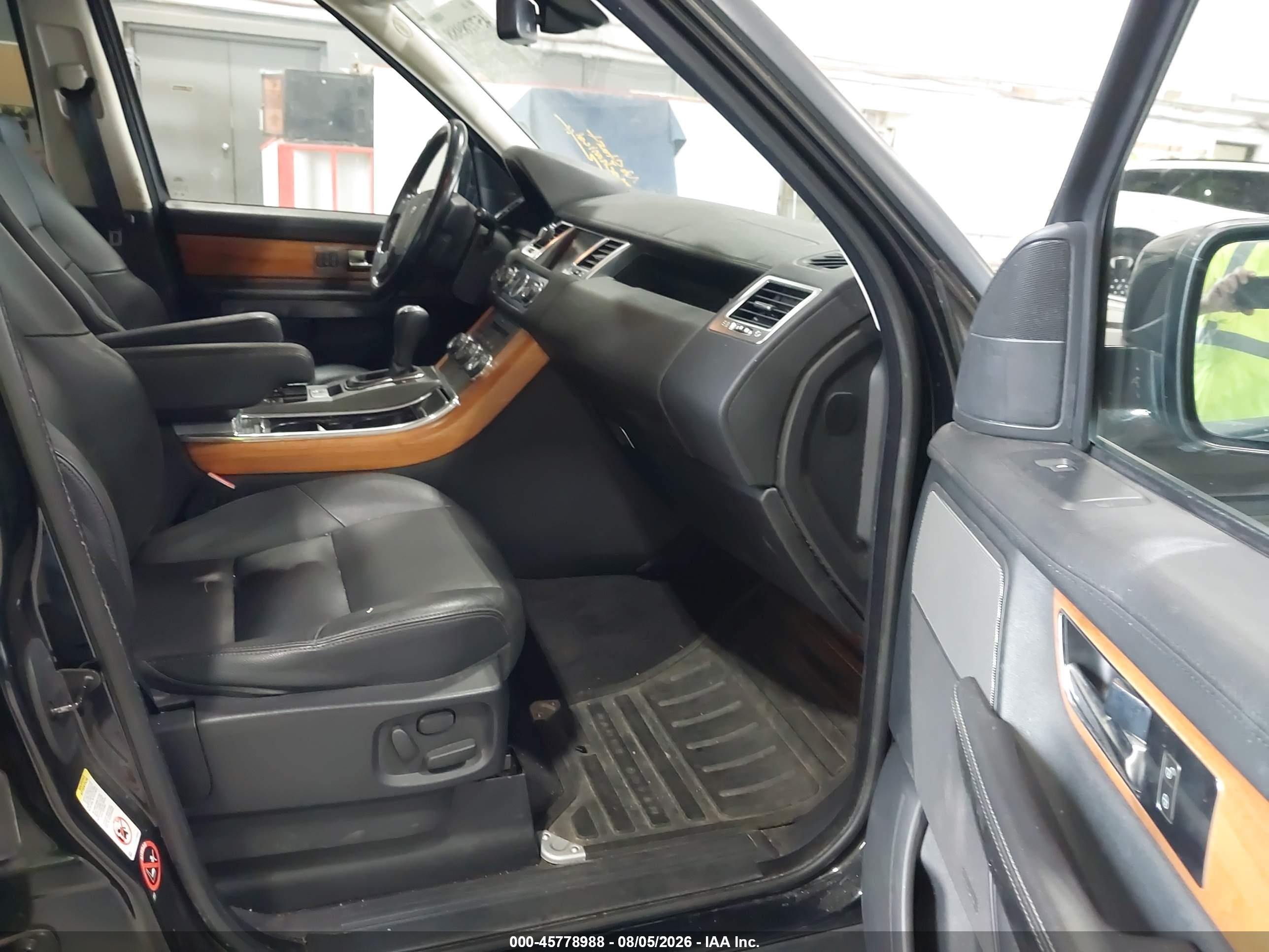 2011 Land Rover Range Rover Sport Hse Black vin: SALSF2D43BA289431