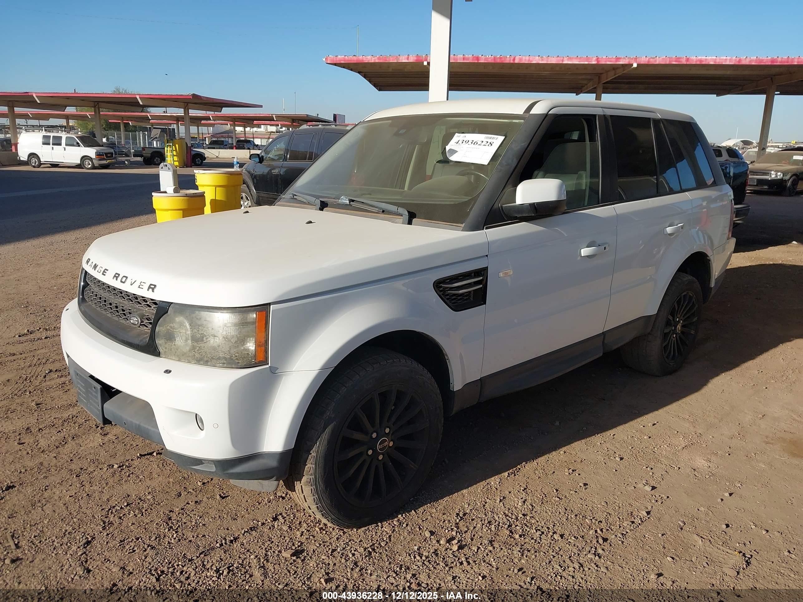 2012 Land Rover Range Rover Sport Hse White vin: SALSF2D43CA757434