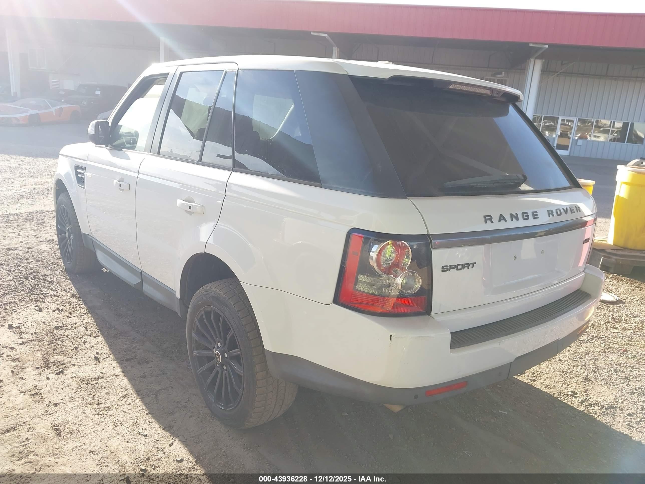 2012 Land Rover Range Rover Sport Hse White vin: SALSF2D43CA757434