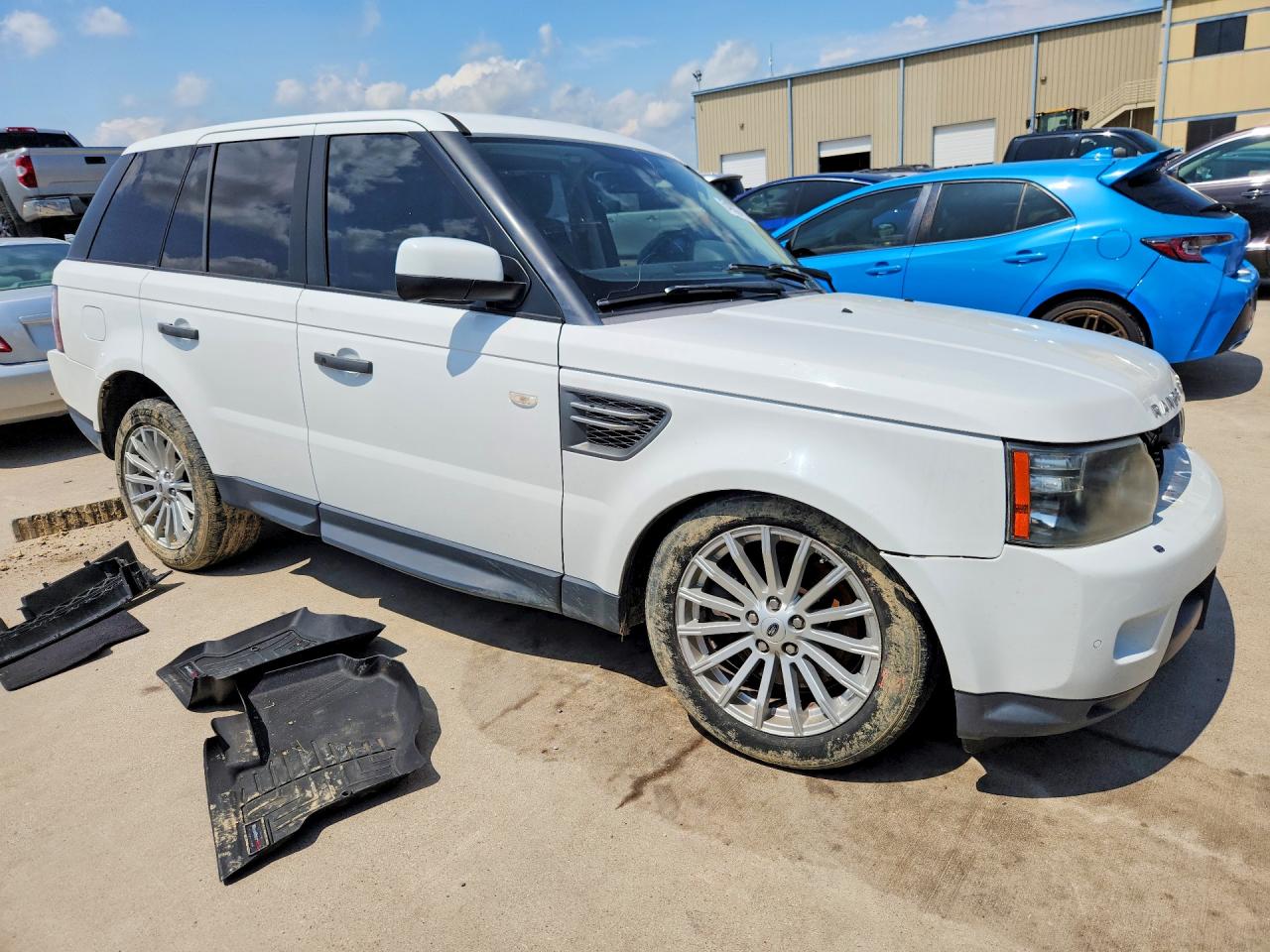 2011 Land Rover Range Rover Sport Hse White vin: SALSF2D49BA701657
