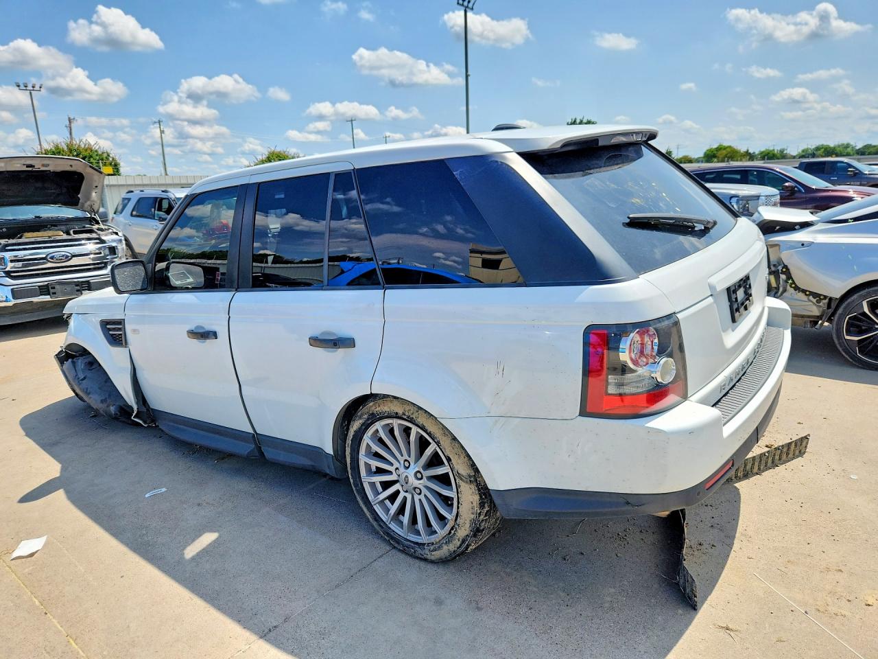 2011 Land Rover Range Rover Sport Hse White vin: SALSF2D49BA701657