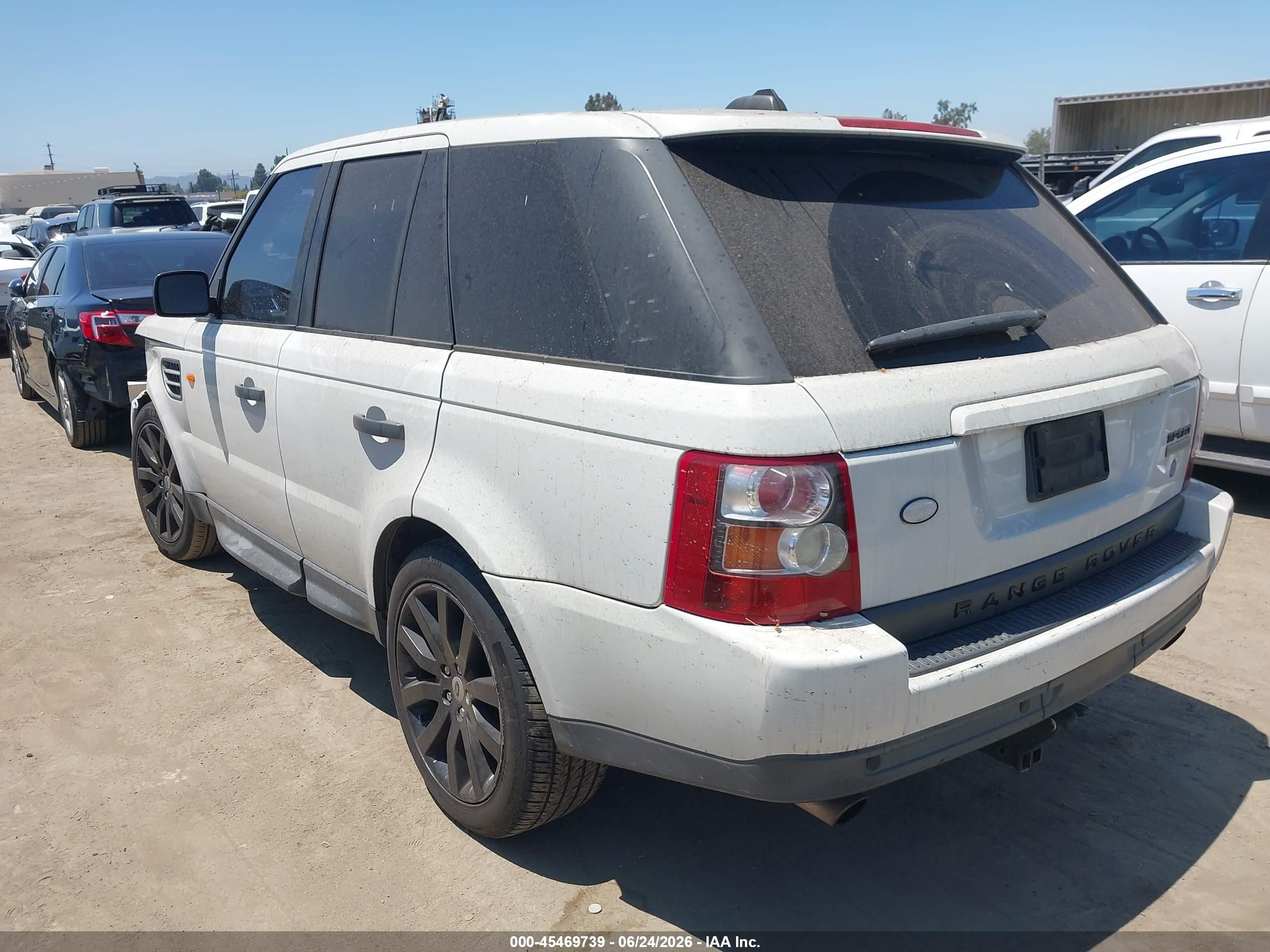 2007 Land Rover Range Rover Sport Supercharged White vin: SALSH23417A987295