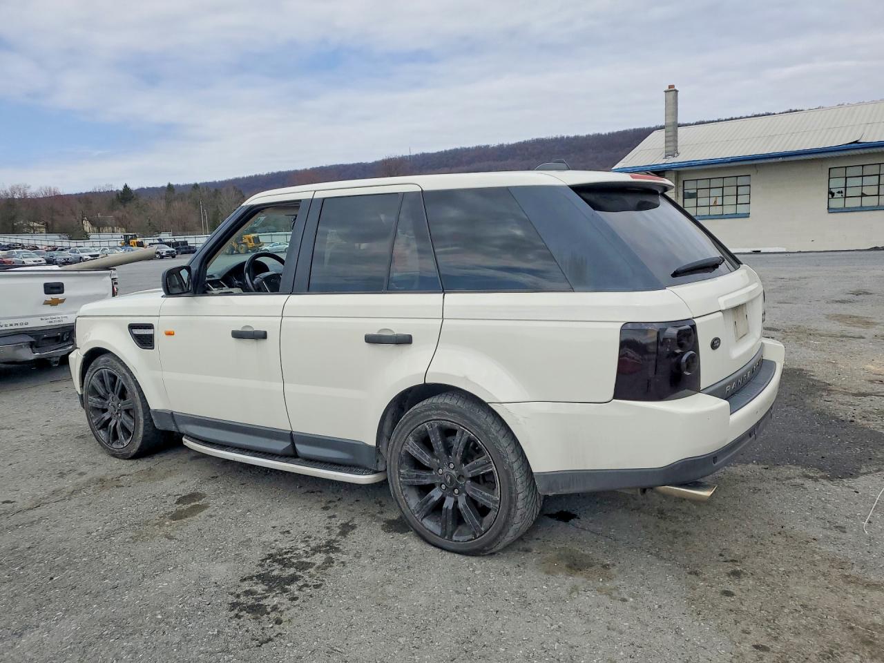 2007 Land Rover Range Rover Sport Supercharged White vin: SALSH23427A999455
