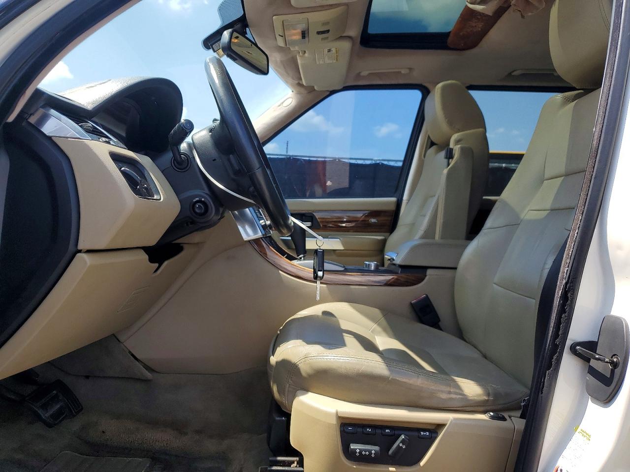 2009 Land Rover Range Rover Sport Supercharged White vin: SALSH23429A195675