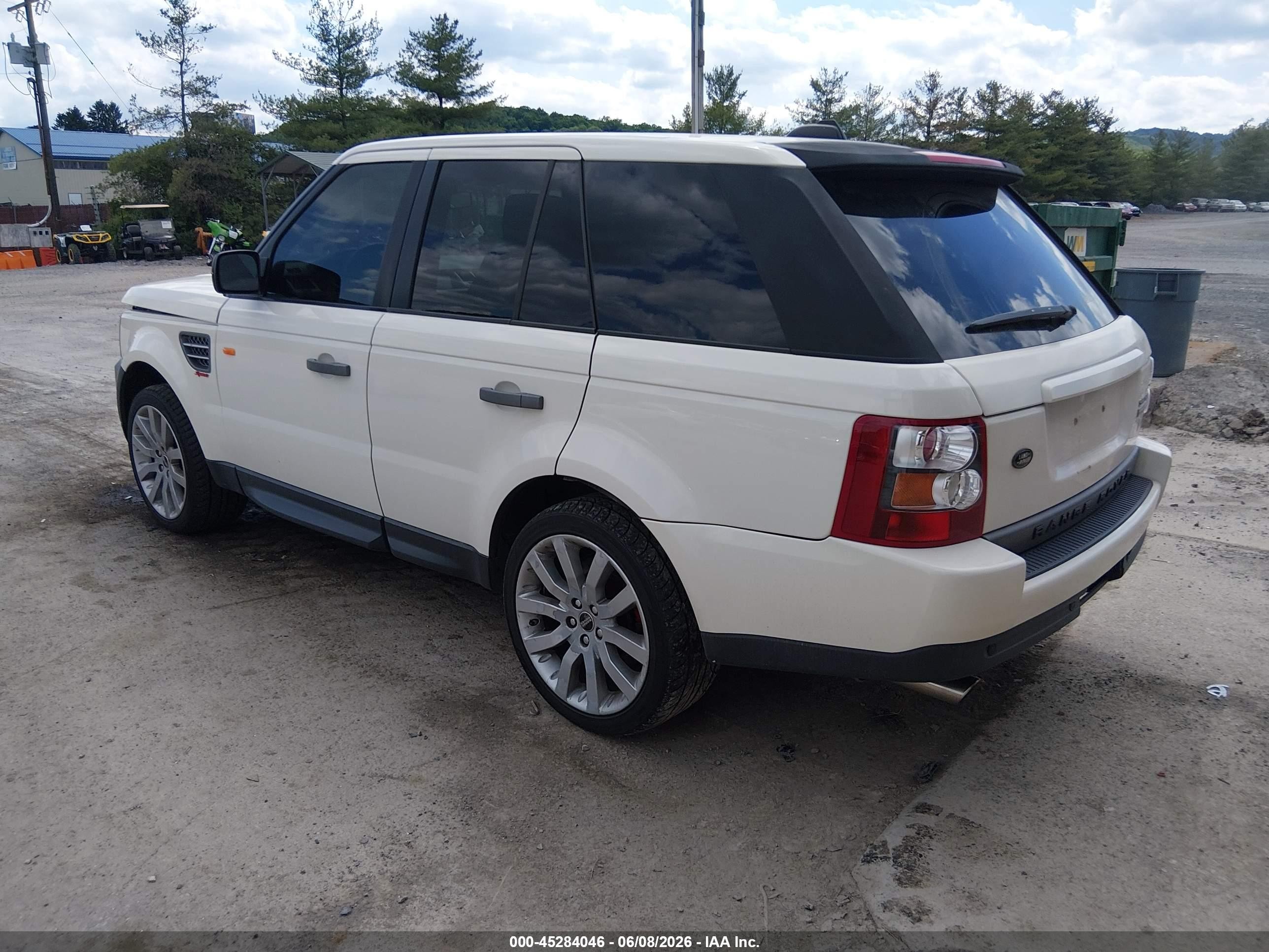 2008 Land Rover Range Rover Sport Supercharged White vin: SALSH23448A173143