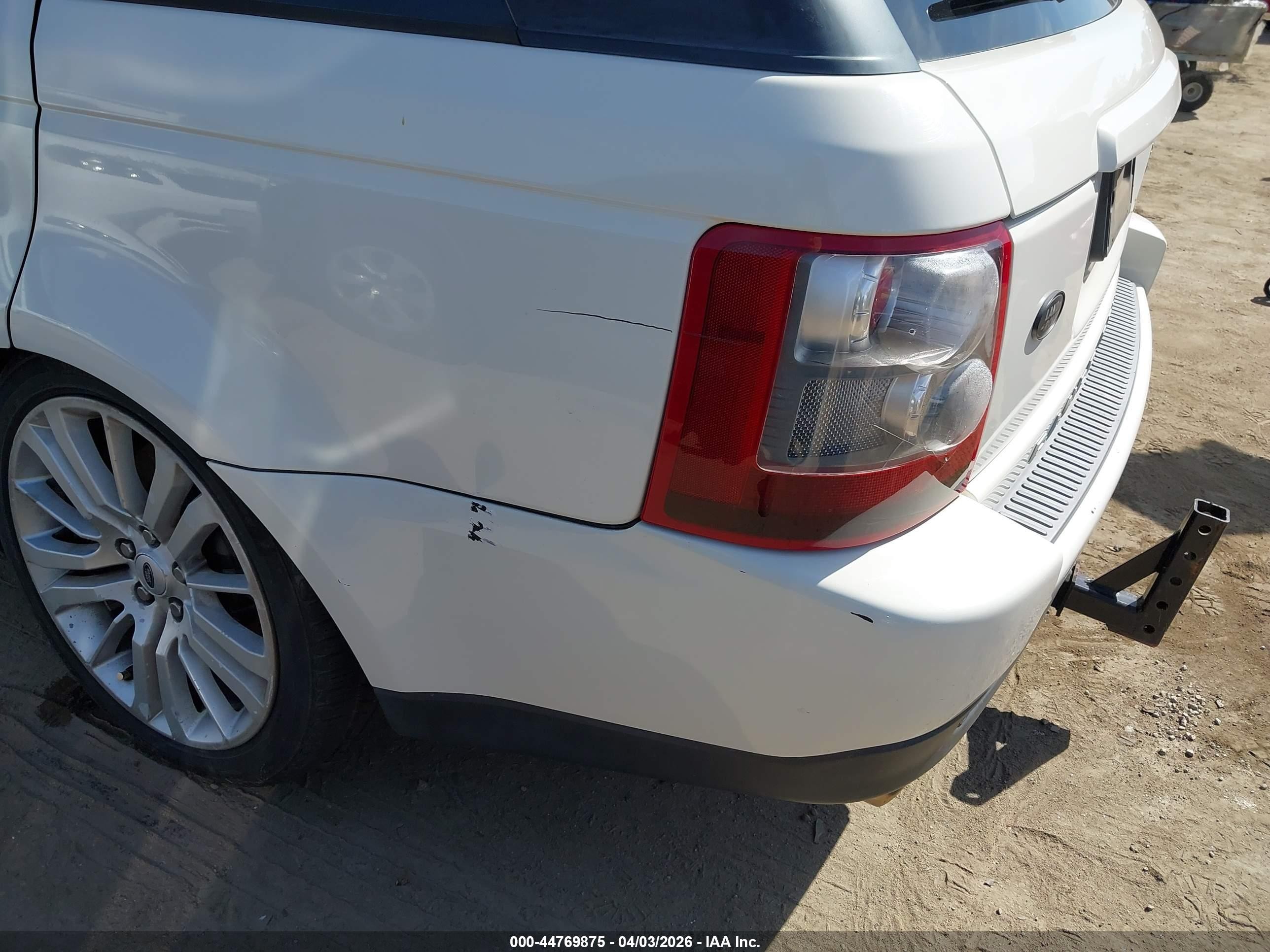 2009 Land Rover Range Rover Sport Supercharged White vin: SALSH23469A203924