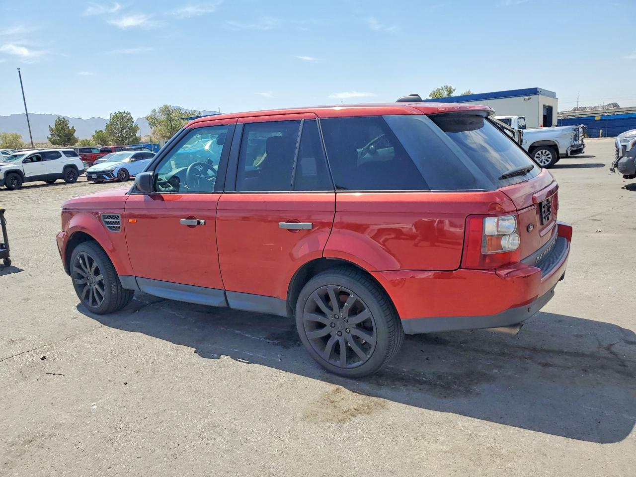 2008 Land Rover Range Rover Sport Supercharged Red vin: SALSH23478A150911