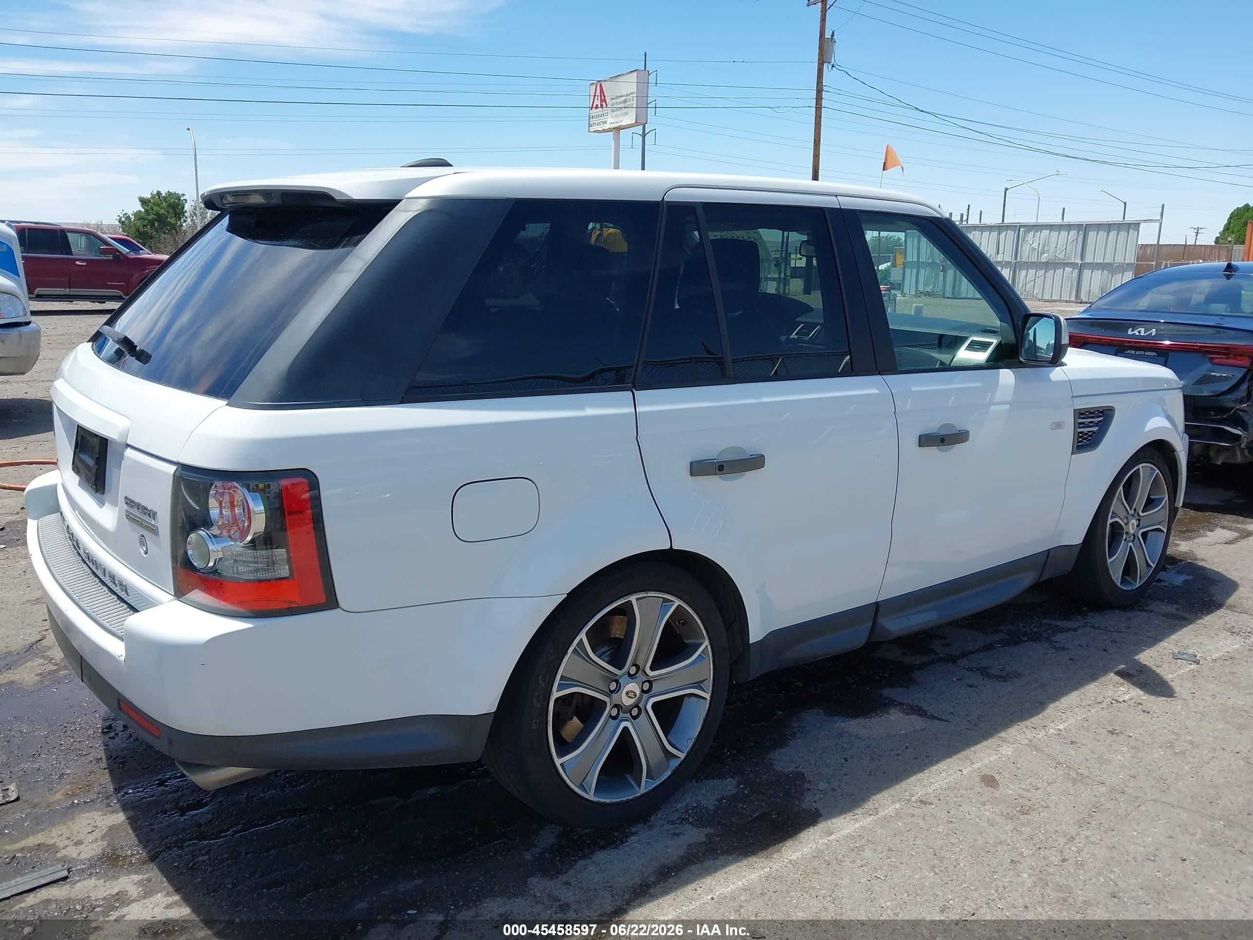 2011 Land Rover Range Rover Sport Supercharged White vin: SALSH2E43BA713974