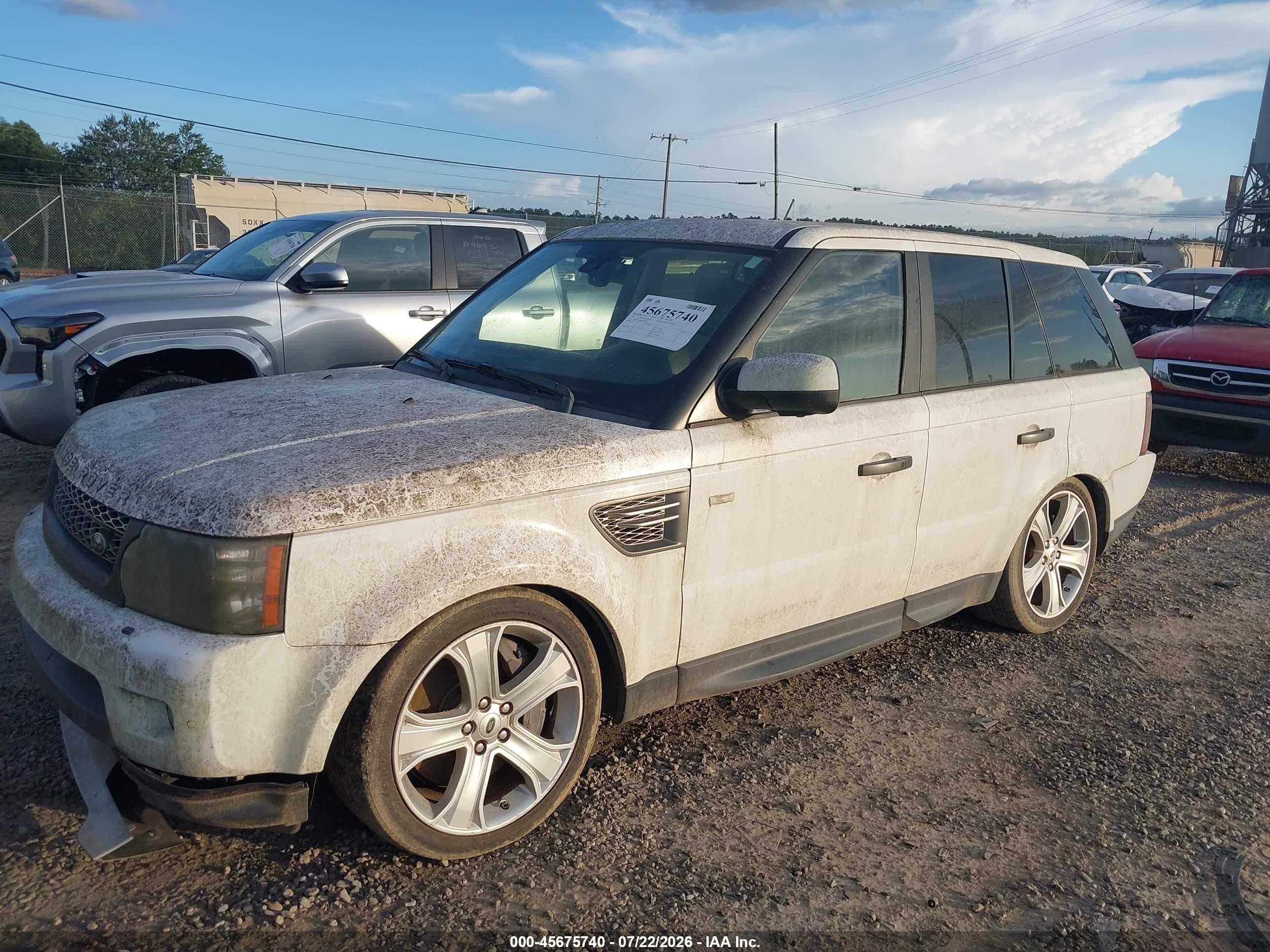 2011 Land Rover Range Rover Sport Supercharged White vin: SALSH2E44BA263946