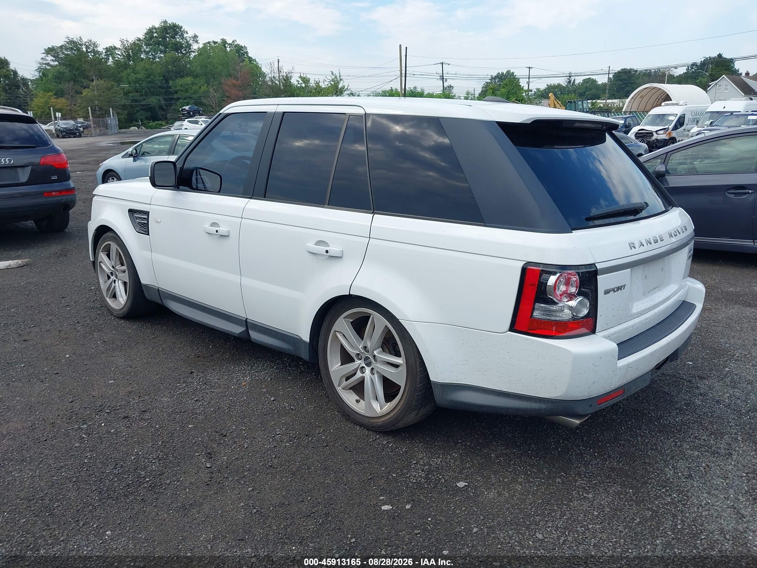 2013 Land Rover Range Rover Sport   White vin: SALSH2E45DA766887
