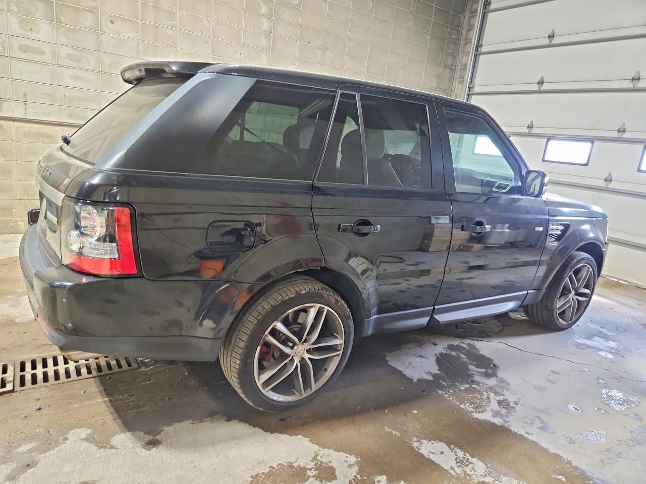 2013 Land Rover Range Rover Sport Sc Черный vin: SALSH2E48DA786955