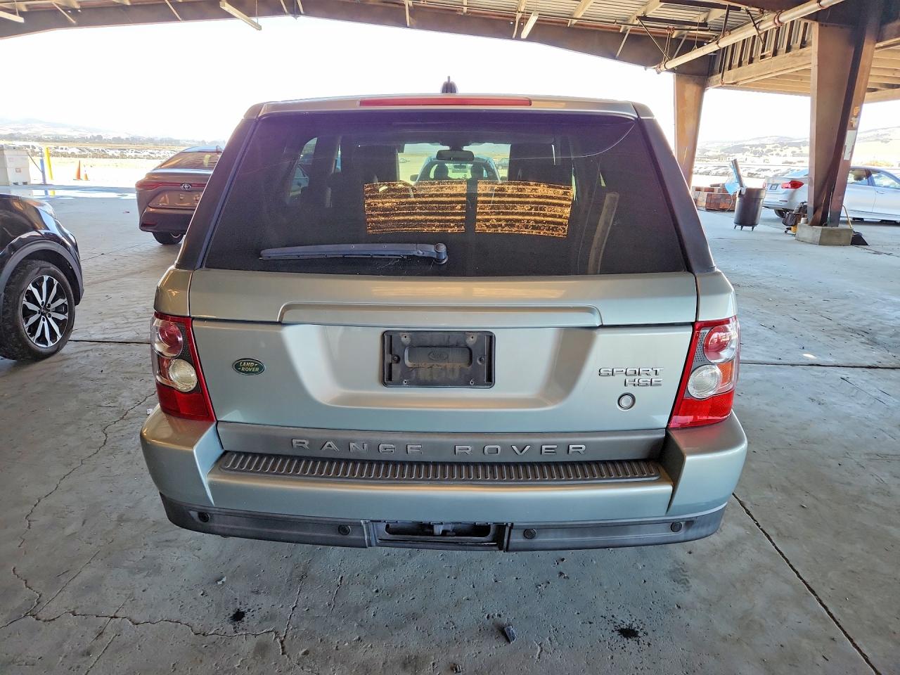 2007 Land Rover Range Rover Sport Hse Silver vin: SALSK25437A983263