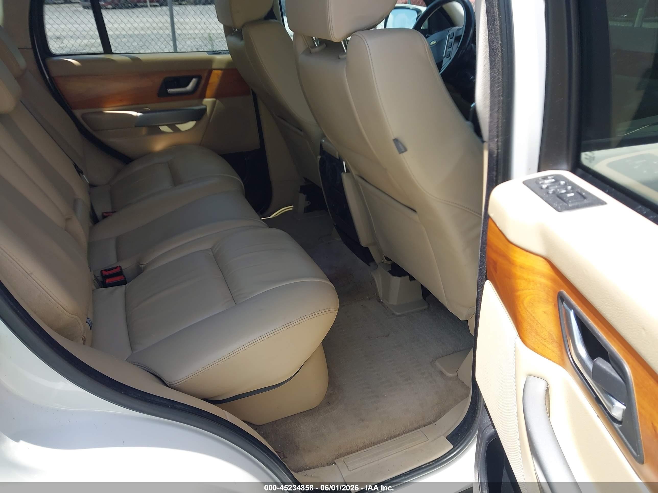 2008 Land Rover Range Rover Sport Hse White vin: SALSK25478A149305