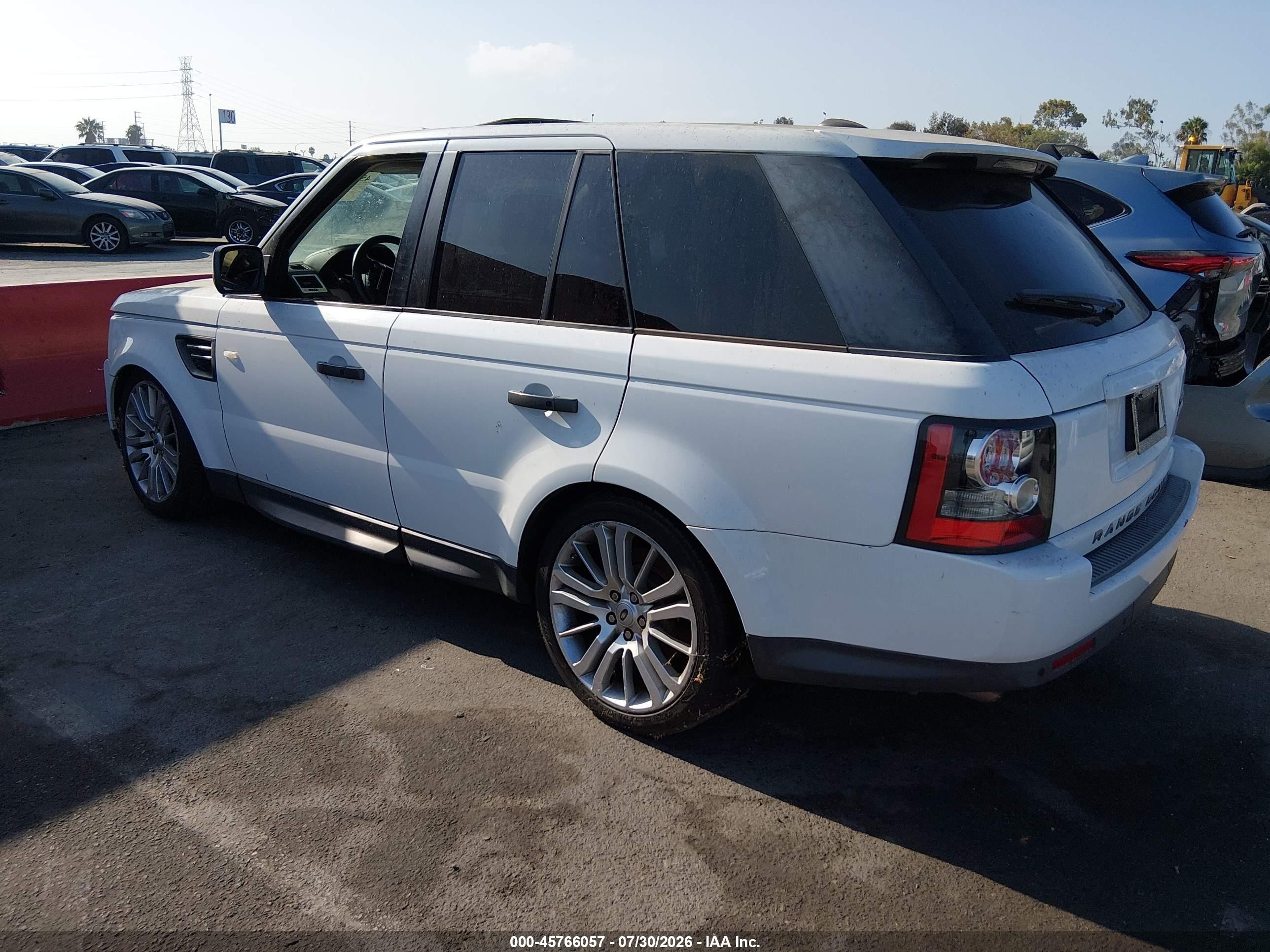 2011 Land Rover Range Rover Sport Hse White vin: SALSK2D40BA295375