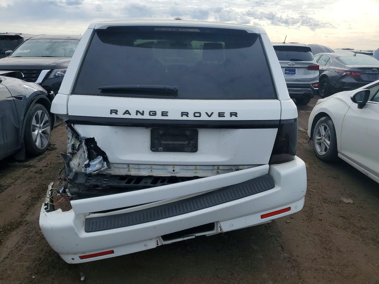 2012 Land Rover Range Rover Sport Hse Luxury White vin: SALSK2D40CA753904