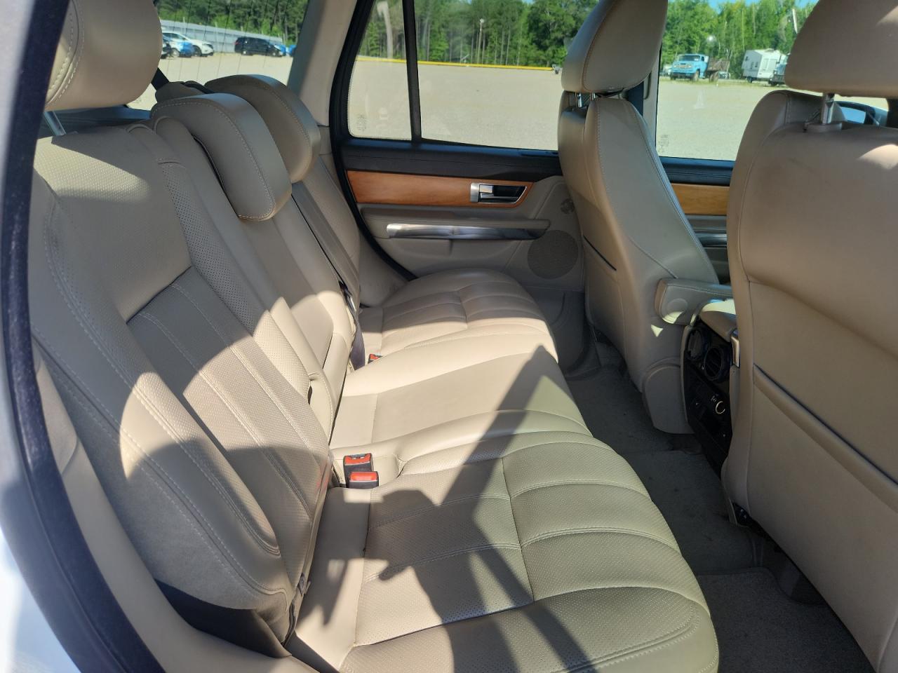 2013 Land Rover Range Rover Sport Hse Luxury White vin: SALSK2D40DA794504