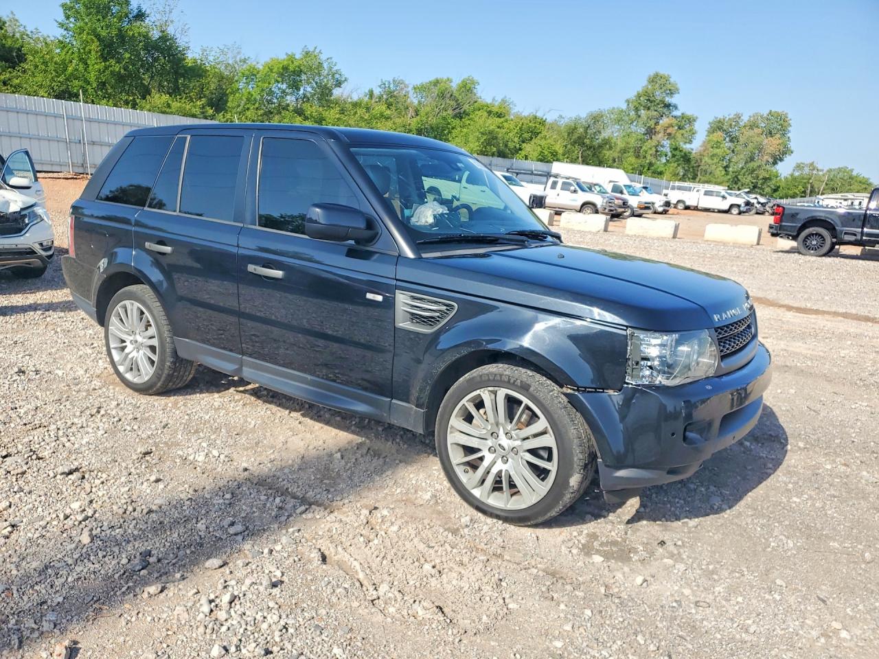 2011 Land Rover Range Rover Sport Lux Black vin: SALSK2D41BA712809