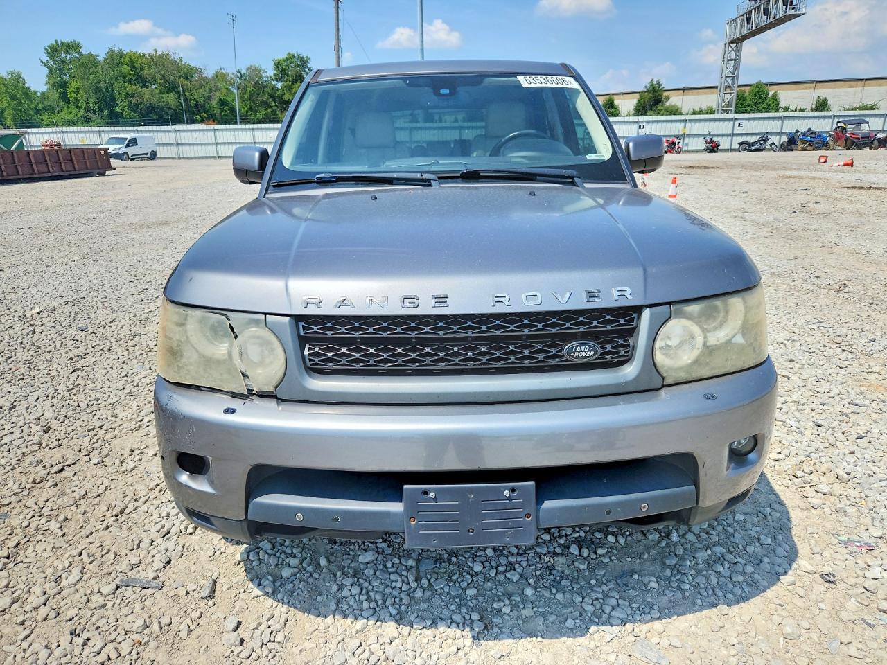 2011 Land Rover Range Rover Sport Lux Gray vin: SALSK2D42BA259915