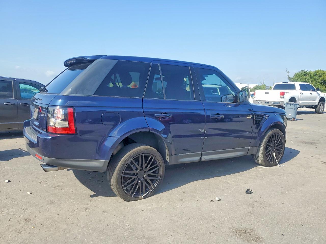 2012 Land Rover Range Rover Sport Hse Luxury Blue vin: SALSK2D42CA758912