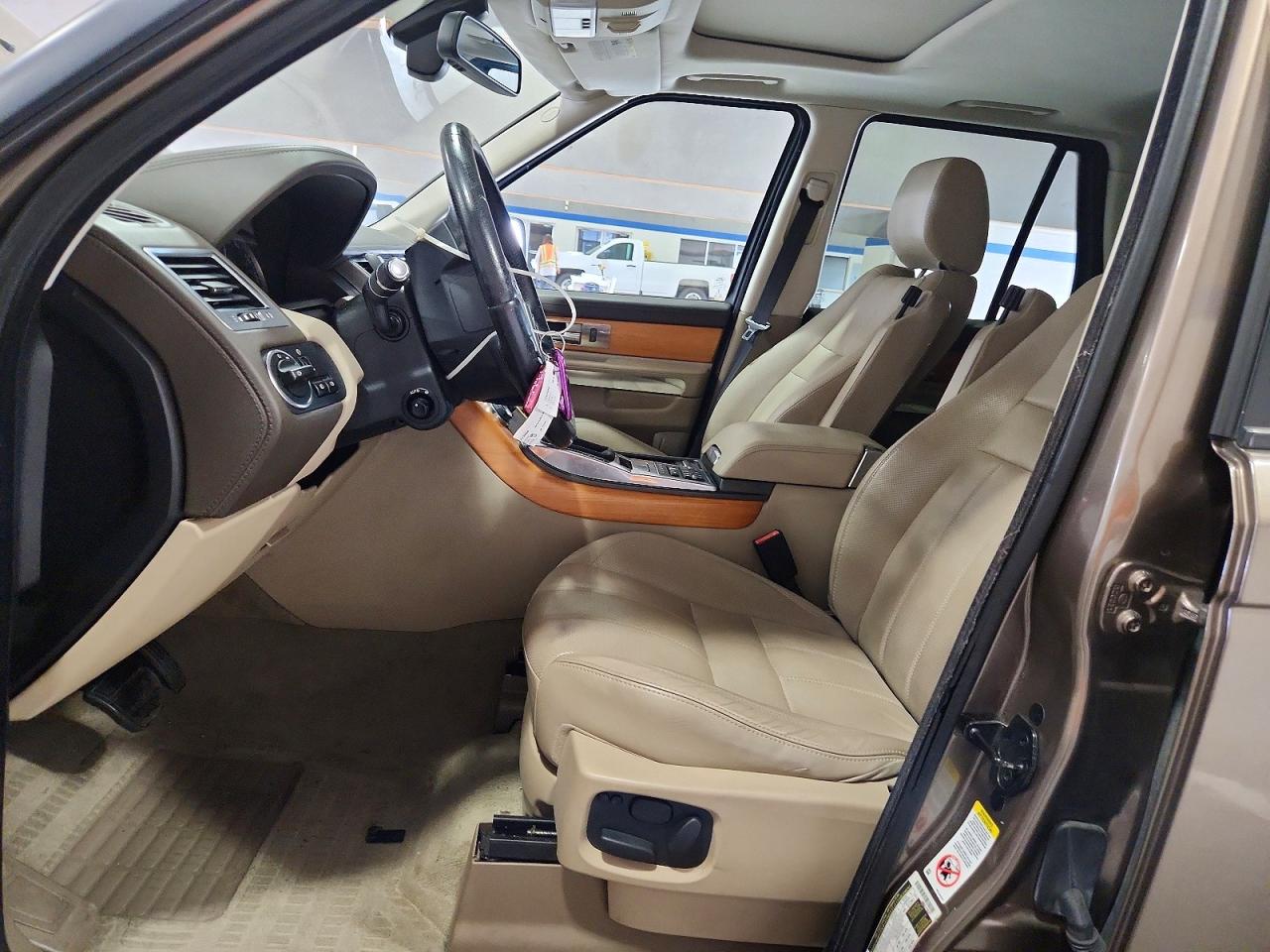 2013 Land Rover Range Rover Sport Hse Luxury Коричневый vin: SALSK2D42DA787716
