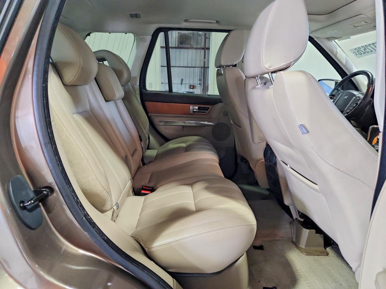2013 Land Rover Range Rover Sport Hse Luxury Коричневый vin: SALSK2D42DA787716