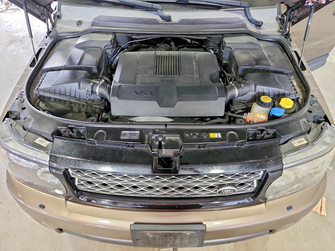 2013 Land Rover Range Rover Sport Hse Luxury Коричневый vin: SALSK2D42DA787716