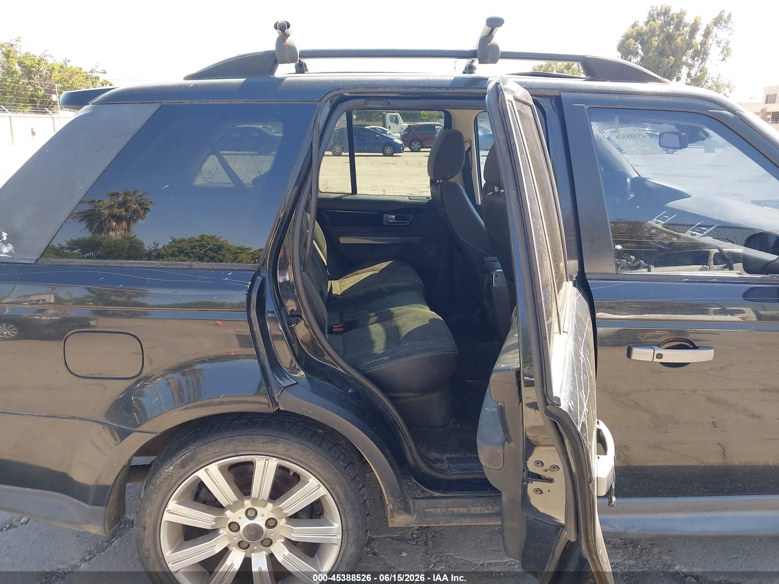 2011 Land Rover Range Rover Sport Hse Black vin: SALSK2D43BA271880