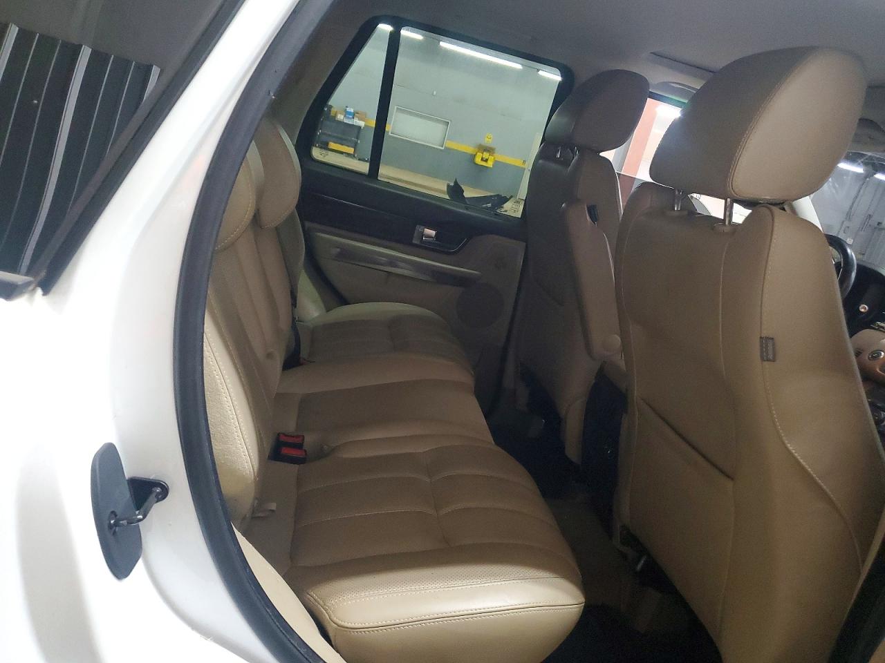 2012 Land Rover Range Rover Sport Hse Luxury White vin: SALSK2D43CA754898