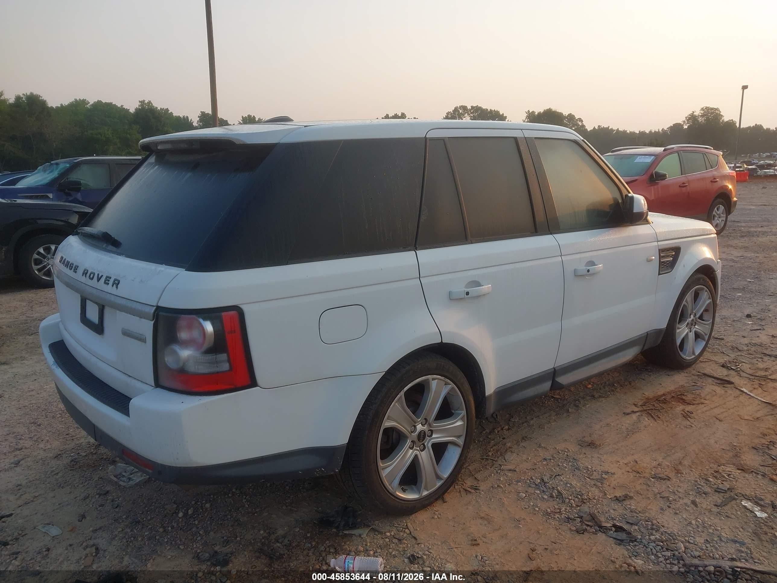 2012 Land Rover Range Rover Sport Hse White vin: SALSK2D44CA737365